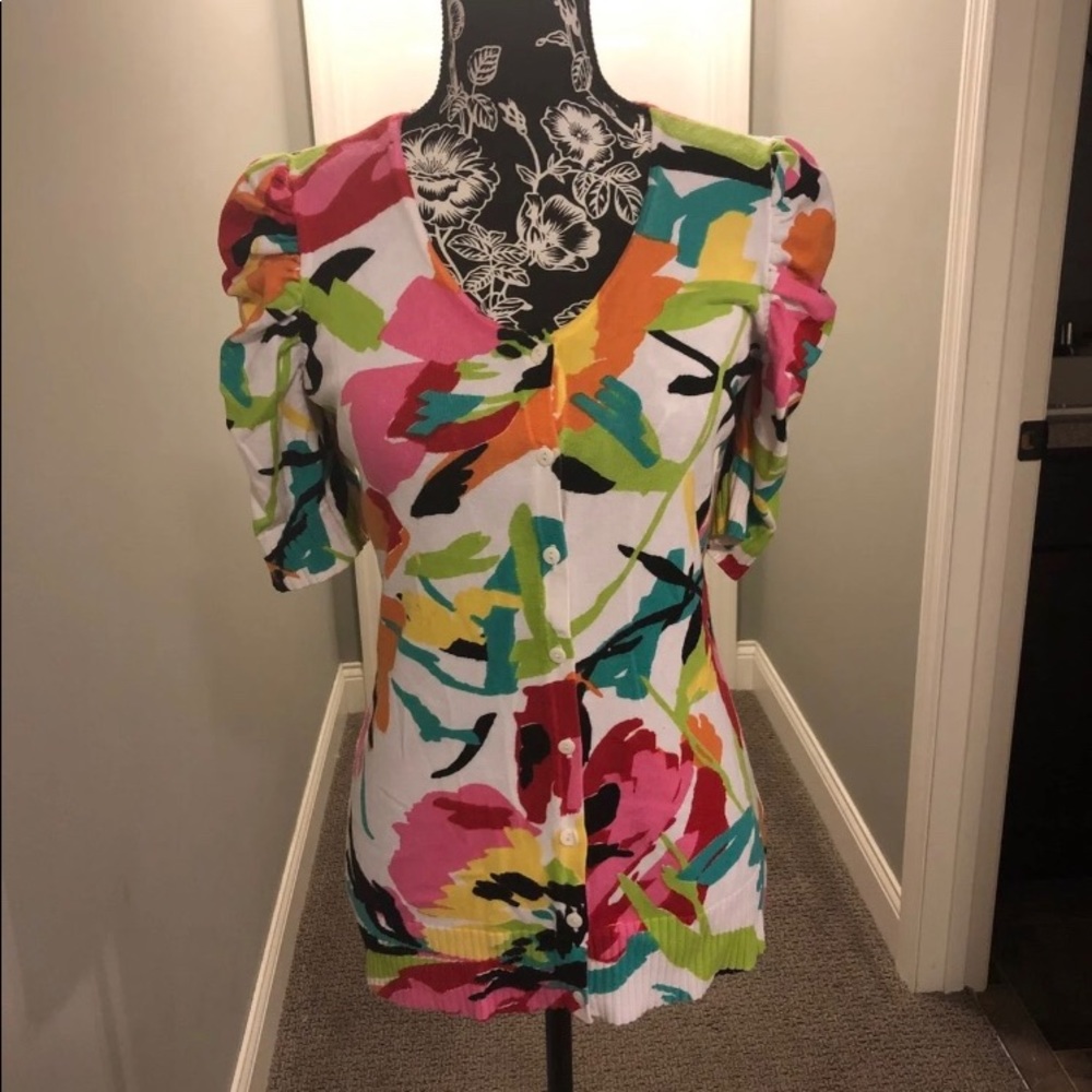Button up sweater - Picture 2 of 4